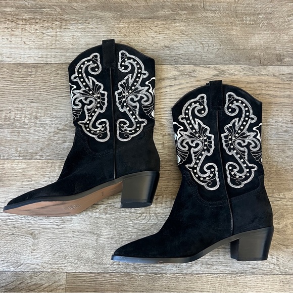 Dolce Vita Sula Black Suede Cowboy Boots - Picture 2 of 6